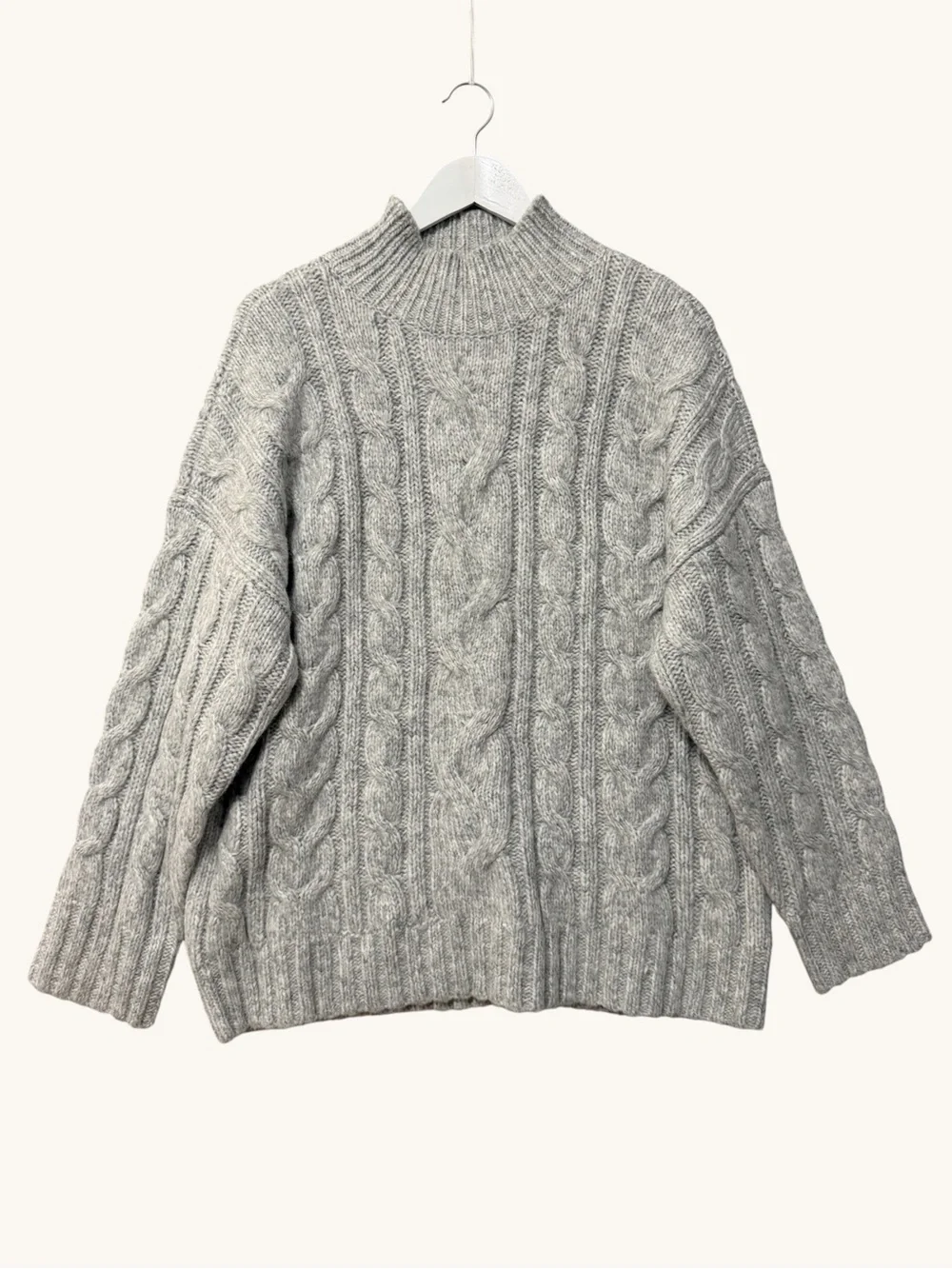 American Eagle Gray Cable Knit Mock Neck Sweater Size Medium Oversized Cozy